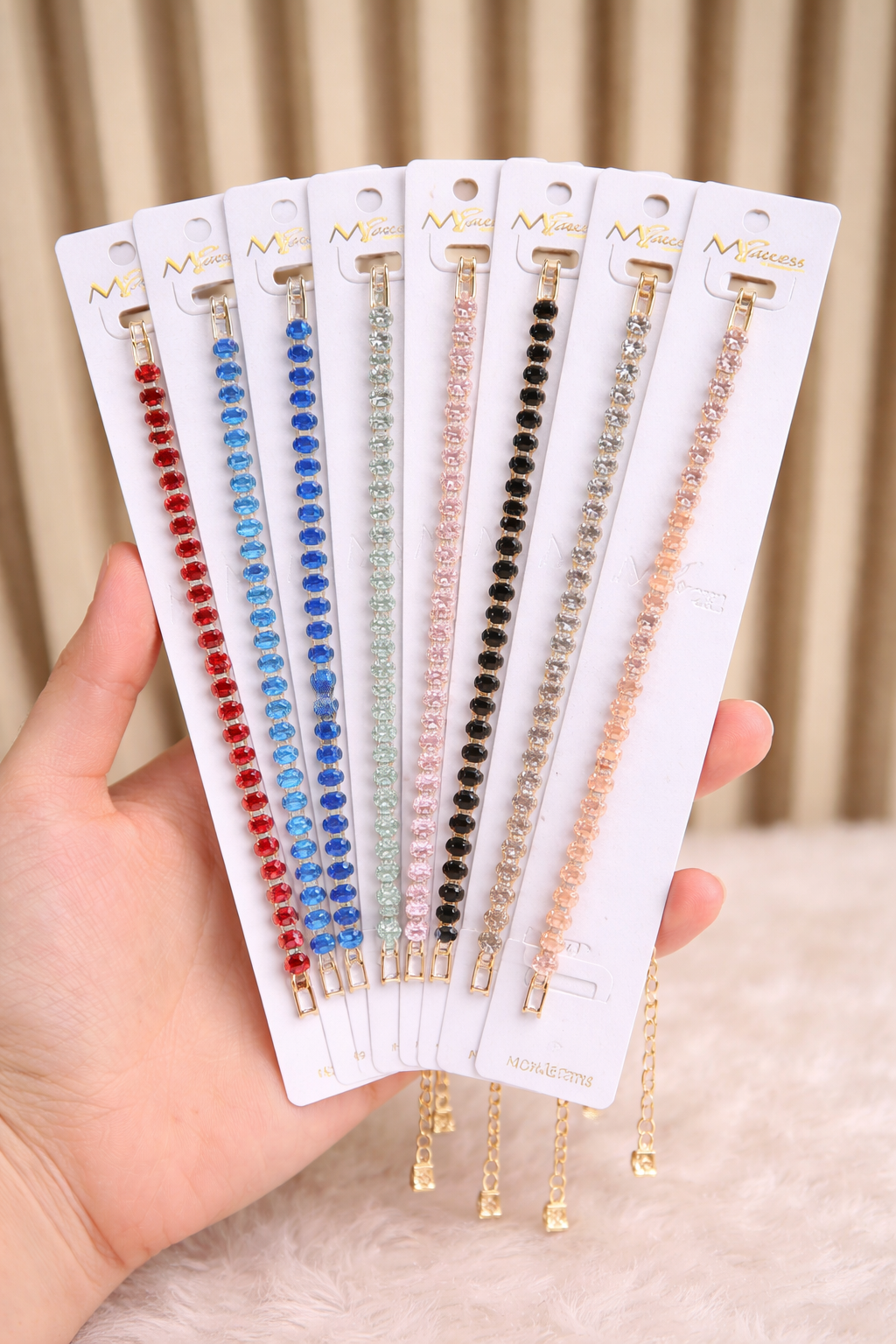 China Colorful crystal tennis bracelets display