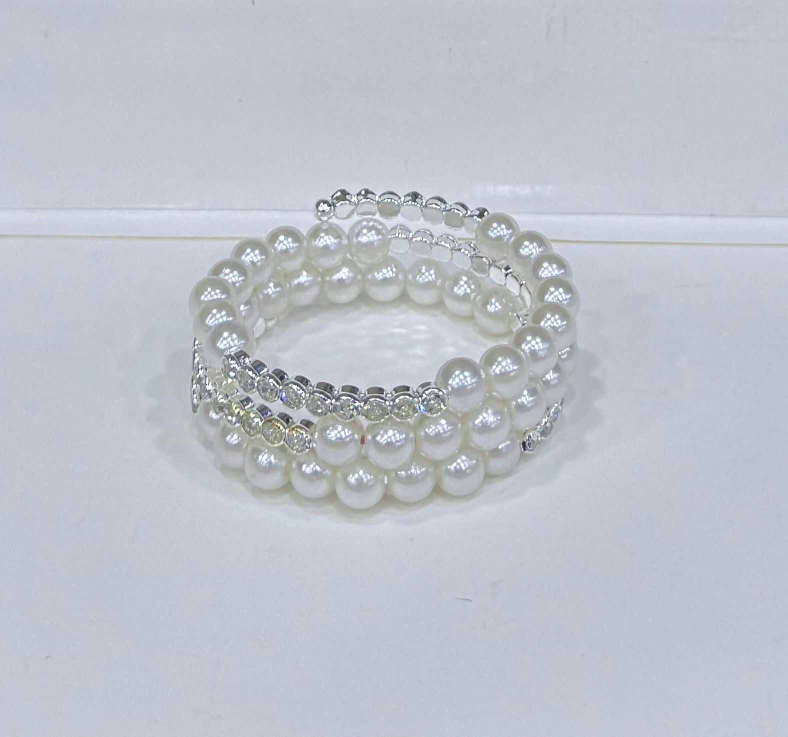 China zircon bangles ladies regular size